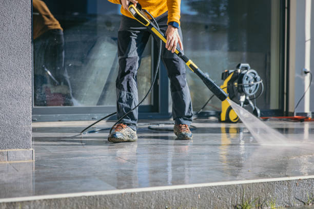 Best Parking Lot Cleaning in Robertsde, AL